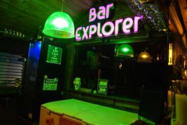 Albergue Explorer   Hostel