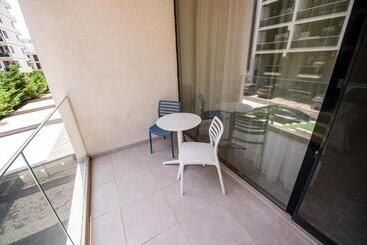 هتل Clas Mamaia Nord