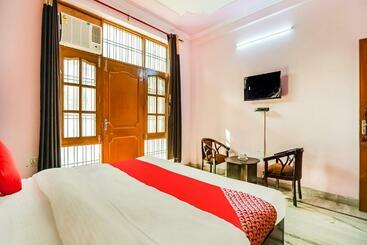 Otel O Royal Inn