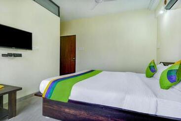 호텔 Treebo Yash Inn Kharadi