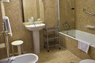 Apartamentos La Jabega