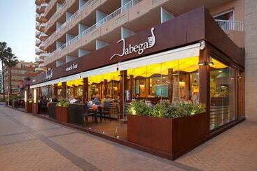 Apartamentos La Jabega