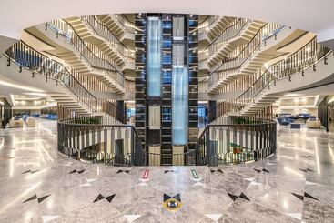 Arnor De Luxe Hotel & Spa