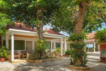 Chaba Cabana Beach Resort