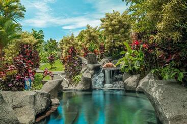 هتل Arenal Kioro Suites & Spa