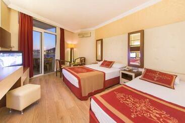 Beach Club Doganay Hotel All Inclusive