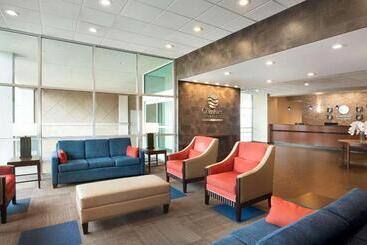 هتل Comfort Inn & Suites Presidential