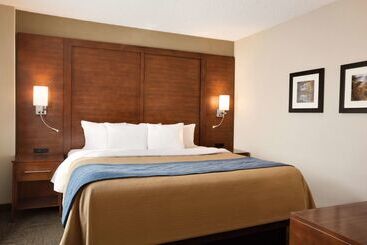 هتل Comfort Inn & Suites Presidential