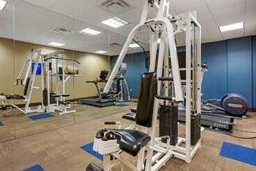هتل Comfort Inn & Suites Presidential