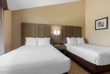 هتل Comfort Suites Dfw Airport