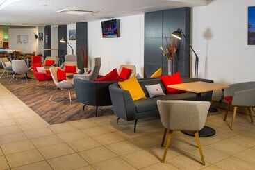 هتل Holiday Inn Express Newport, An Ihg