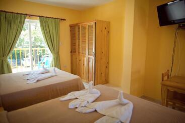 هتل Kite Beach Inn