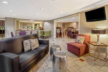هتل La Quinta By Wyndham Miami Airport East