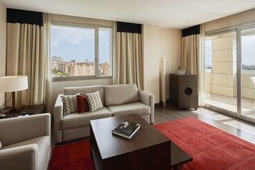 هتل NH Alicante
