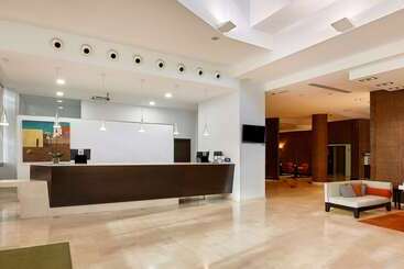هتل NH Alicante