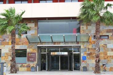 فندق Ohtels Campo De Gibraltar