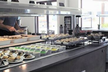 فندق Ohtels Campo De Gibraltar