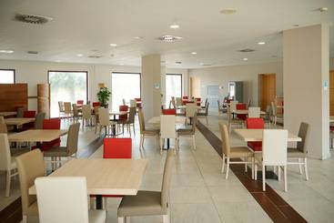 فندق Ohtels Campo De Gibraltar