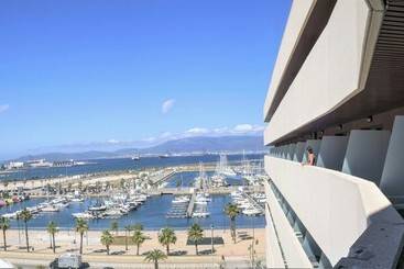 ホテル Ohtels Campo De Gibraltar