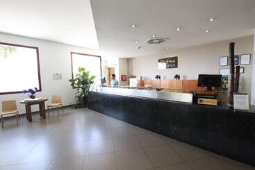 فندق Ohtels Campo De Gibraltar