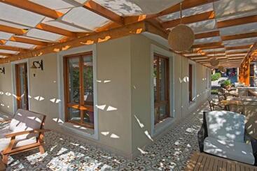 Perdikia Hill Hotel And Villas