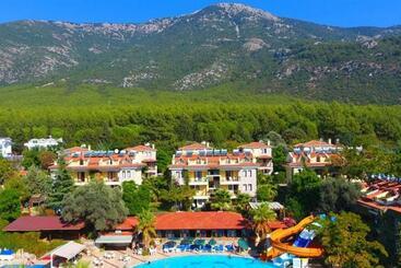 Perdikia Hill Hotel And Villas