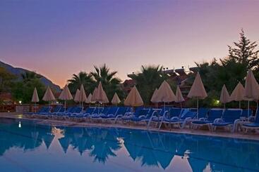 Perdikia Hill Hotel And Villas