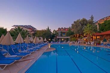 Perdikia Hill Hotel And Villas