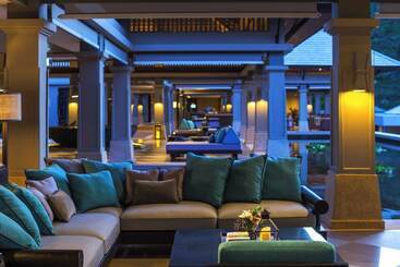 هتل Phuket Marriott Resort And Spa, Nai Yang Beach