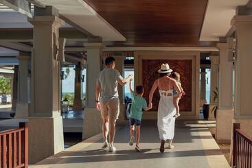 هتل Phuket Marriott Resort And Spa, Nai Yang Beach