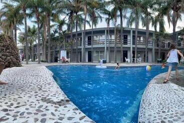 ホテル Suites Del Real