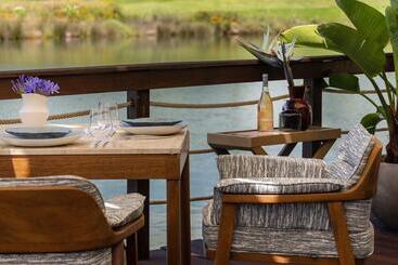 هتل Domes Lake Algarve, Autograph Collection