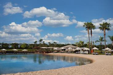 هتل Domes Lake Algarve, Autograph Collection