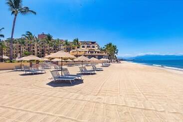 هتل Villa Del Palmar Flamingos Beach Resort & Spa