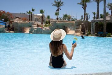 استراحتگاه Sierra Sharm El Sheikh