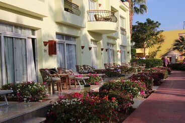 استراحتگاه Sierra Sharm El Sheikh