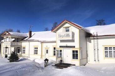 هتل B&b Villa Kauppila
