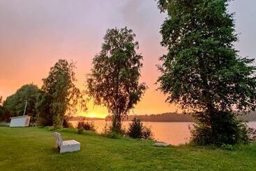 هتل B&b Villa Kauppila