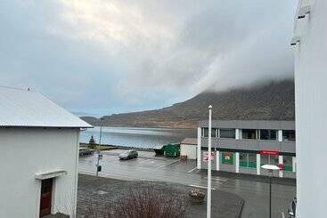 هتل Eskifjörður