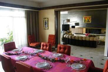 هتل Villa Ayrault