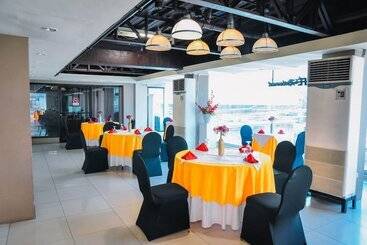 هتل Marcian Business