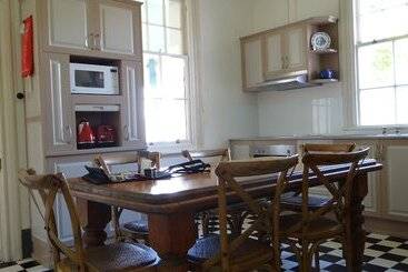 Byron Bay Cottages
