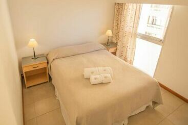 公寓式酒店  Bristol Apart