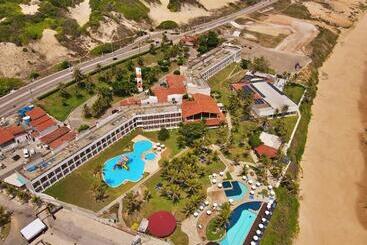 هتل El Aram Imirá Beach Resort