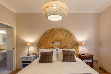 Aurora Boutique Hotel & Private Spa