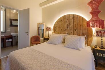 Aurora Boutique Hotel & Private Spa