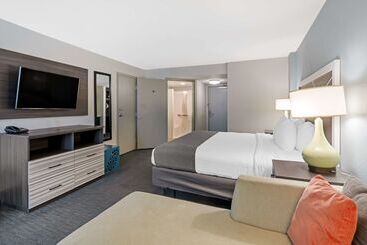 هتل Best Western Plus Daytona Inn Seabreeze