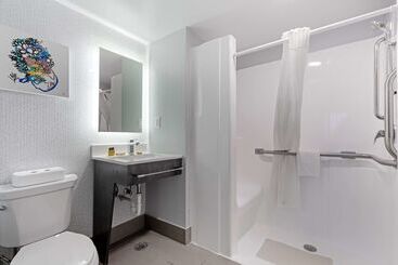 هتل Best Western Plus Daytona Inn Seabreeze