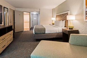 هتل Best Western Plus Daytona Inn Seabreeze