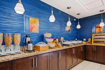 هتل Best Western Plus Daytona Inn Seabreeze